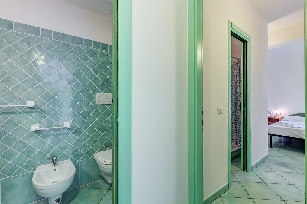 Terra Felice Aparthotel San Felice Circeo Exterior photo