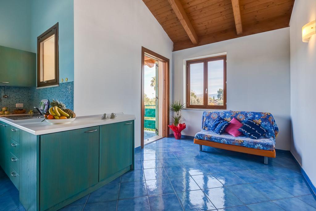 Terra Felice Aparthotel San Felice Circeo Exterior photo