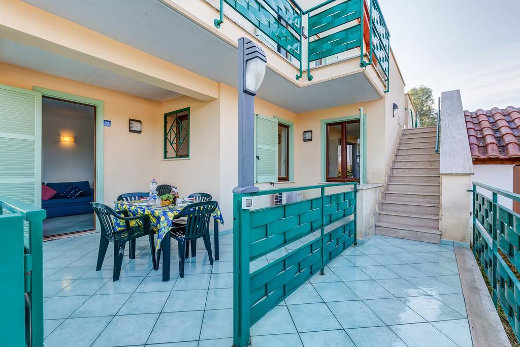 Terra Felice Aparthotel San Felice Circeo Exterior photo