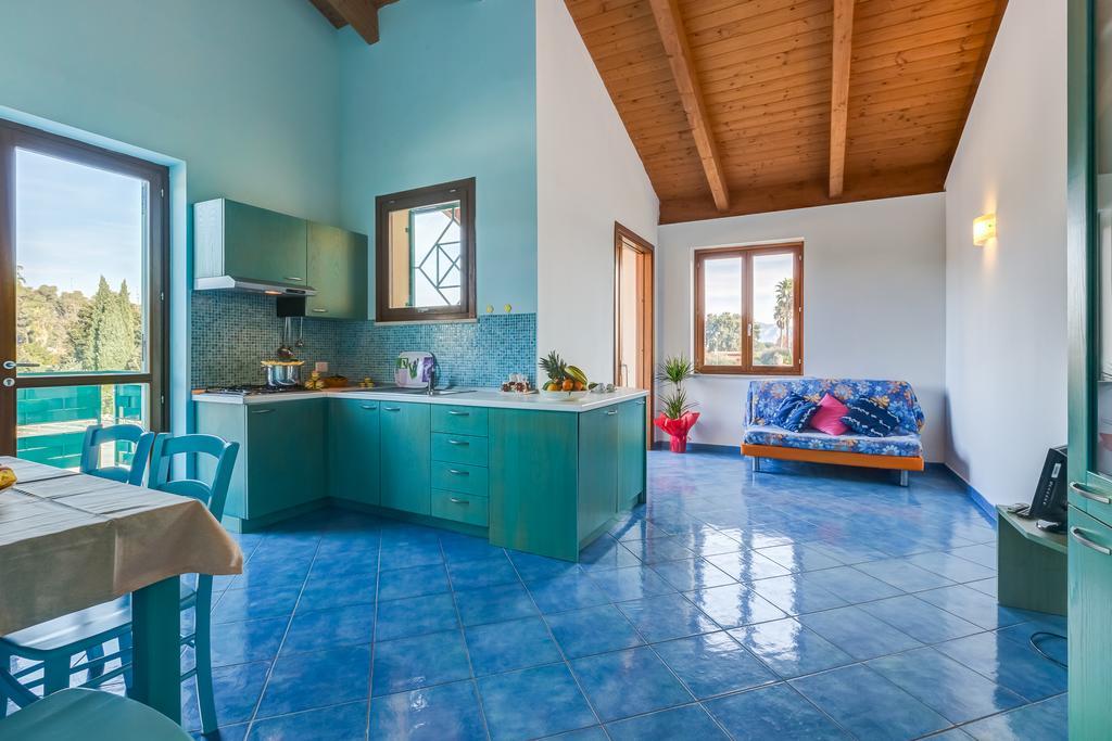 Terra Felice Aparthotel San Felice Circeo Room photo